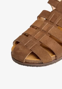 Sandalen & Pantoffels Sandalen Drew FSI Heren Bruin 9 Sandalen & Pantoffels Sandalen Drew FSI Heren Bruin -Schoen Verkoop 16b5f1e1b017cb1d58ccb3d669b665e2 scaled