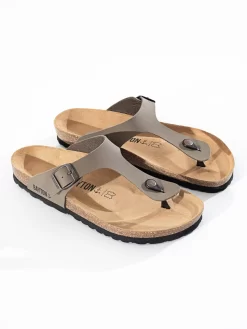 Slippers Teenslippers Mercure Heren Taupe -Schoen Verkoop c9c5b09fc96378220fb9a6d857a0db62 scaled