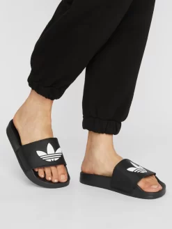 Adidas Originals Instappers Strand-/badschoen ADILETTE LITE Heren Zwart 7 Adidas Originals Instappers Strand-/badschoen ADILETTE LITE Heren Zwart -Schoen Verkoop f94ed2162101ef5b0189f907624a1611 scaled